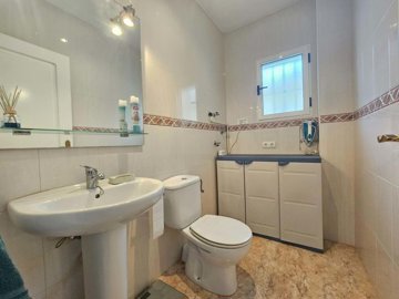 1447-663009-78d1f4f8b6655591b02d22fabb36a692d