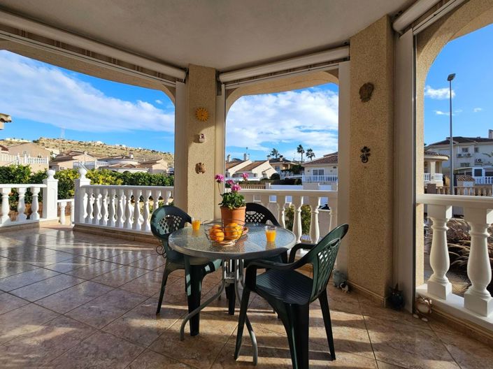 Image No.2-3 Bed Villa for sale