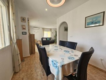 1447-663009-78d1f4f8b6655591b02d22fabb36a692d