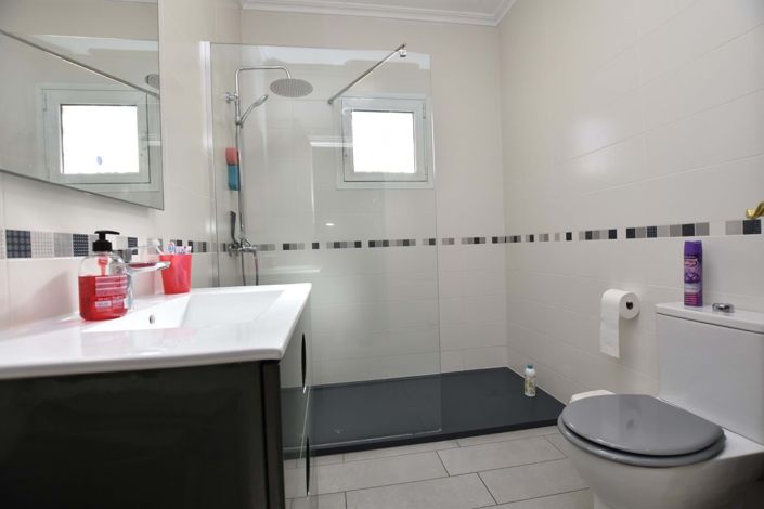 Image No.22-2 Bed Villa for sale