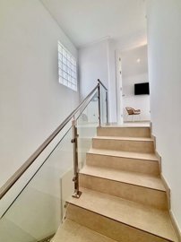 1447-663012-78d1f4f8b6655591b02d22fabb36a692d