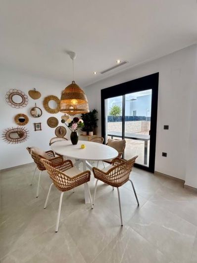 Image No.4-2 Bed Villa for sale