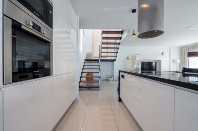 1447-663016-78d1f4f8b6655591b02d22fabb36a692d