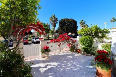 1447-663116-78d1f4f8b6655591b02d22fabb36a692d