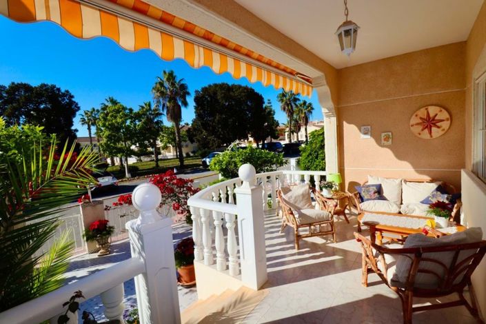 Image No.7-3 Bed Townhouse for sale