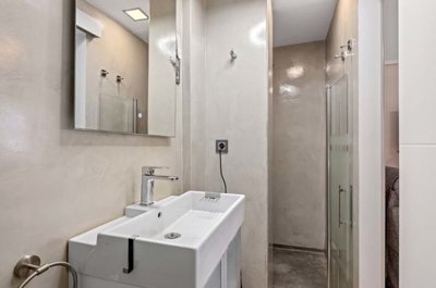 1447-663118-78d1f4f8b6655591b02d22fabb36a692d