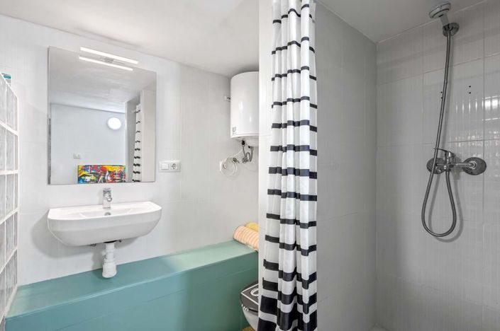 Image No.30-5 Bed Villa for sale