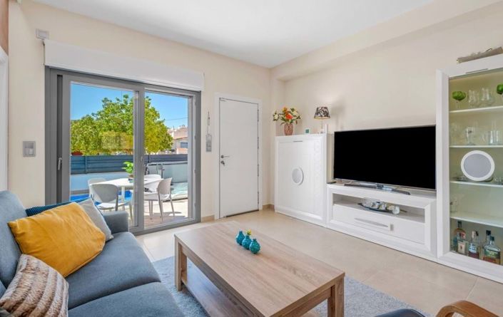 Image No.4-3 Bed Semi-Detached for sale