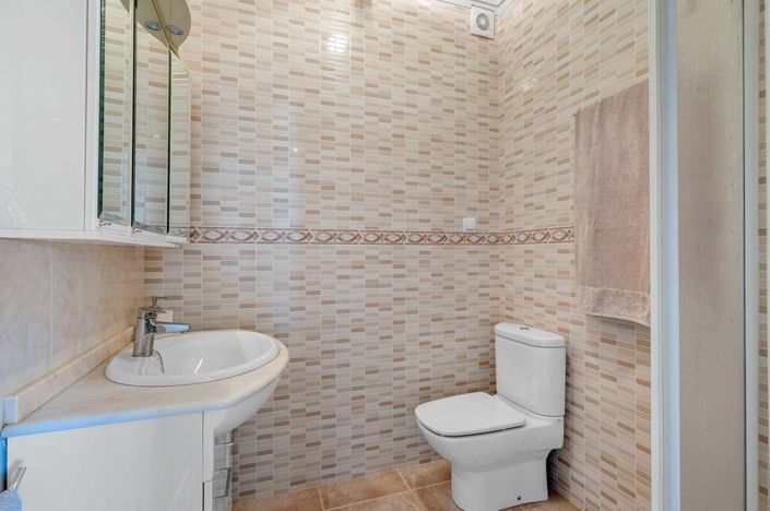 Image No.25-3 Bed Villa for sale