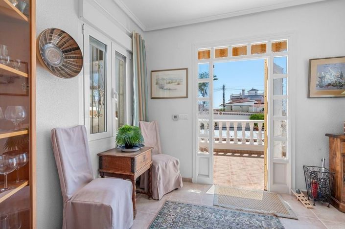 Image No.9-3 Bed Villa for sale