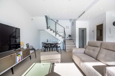 1447-663230-78d1f4f8b6655591b02d22fabb36a692d