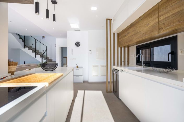 Image No.6-4 Bed Villa for sale