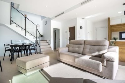 1447-663231-78d1f4f8b6655591b02d22fabb36a692d