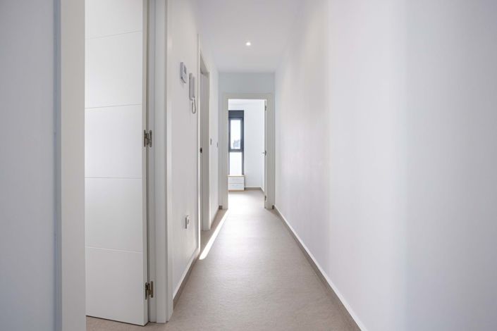 Image No.30-4 Bed Villa for sale