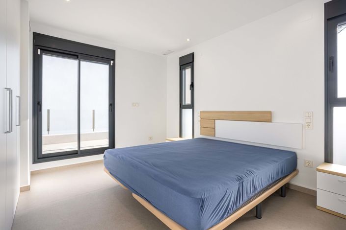 Image No.37-4 Bed Villa for sale