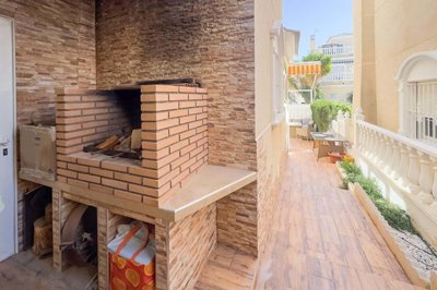 1447-662997-78d1f4f8b6655591b02d22fabb36a692d