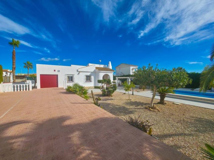 Image No.43-Villa de 4 chambres à vendre à Orihuela Costa