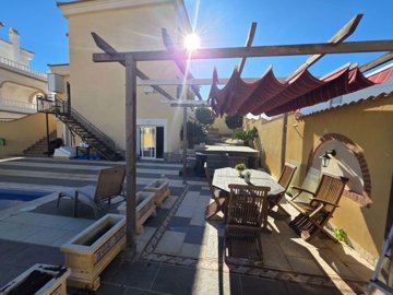 1447-663014-78d1f4f8b6655591b02d22fabb36a692d