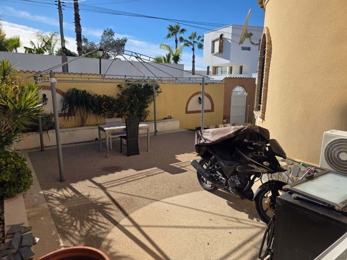 Image No.19-Villa de 4 chambres à vendre à Orihuela Costa