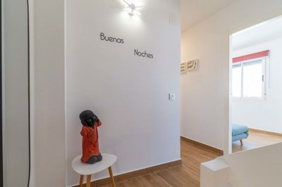 1447-663232-78d1f4f8b6655591b02d22fabb36a692d