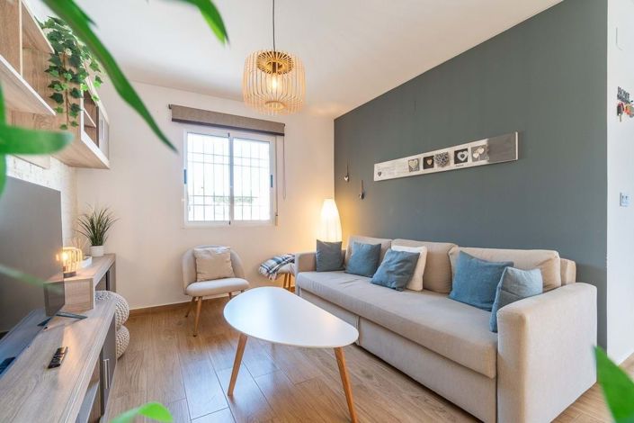 Image No.3-2 Bed Townhouse for sale