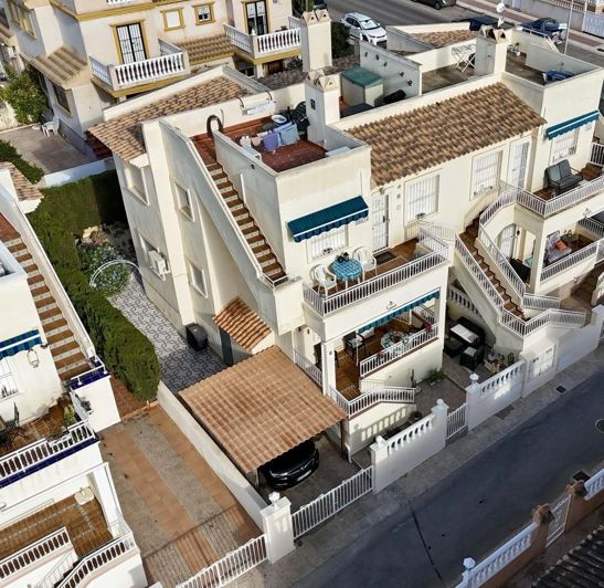 Image No.4-Appartement de 2 chambres à vendre à Orihuela Costa