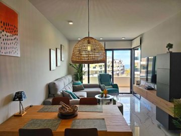 1447-663292-78d1f4f8b6655591b02d22fabb36a692d