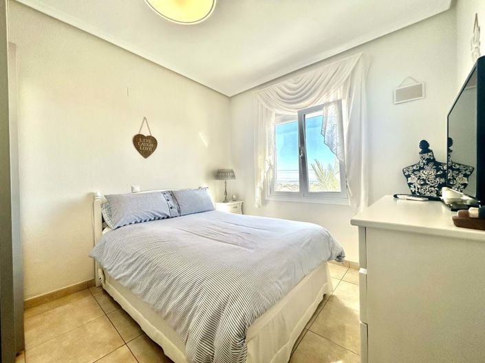 Image No.11-2 Bed Villa for sale