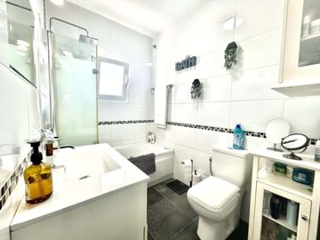 1447-663250-78d1f4f8b6655591b02d22fabb36a692d