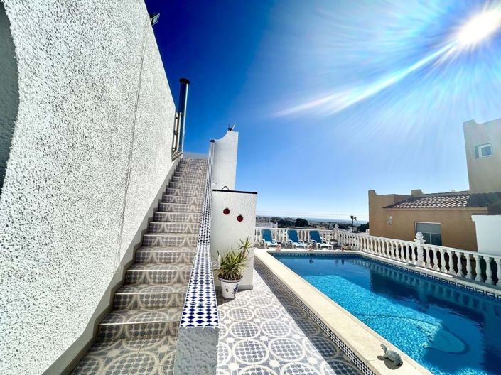 Image No.20-2 Bed Villa for sale