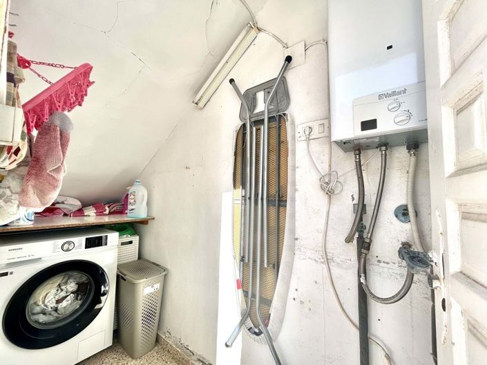 Image No.32-2 Bed Villa for sale