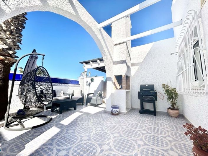 Image No.37-2 Bed Villa for sale