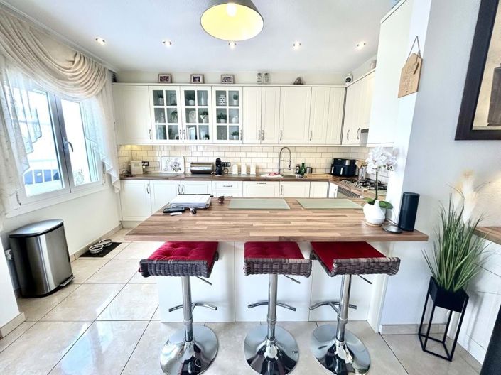 Image No.6-2 Bed Villa for sale