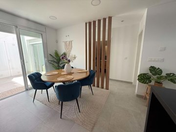 1447-663234-78d1f4f8b6655591b02d22fabb36a692d