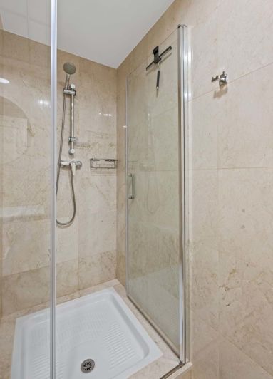 Image No.18-2 Bed Apartment for sale