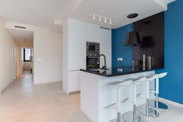 Image No.7-3 Bed Apartment for sale