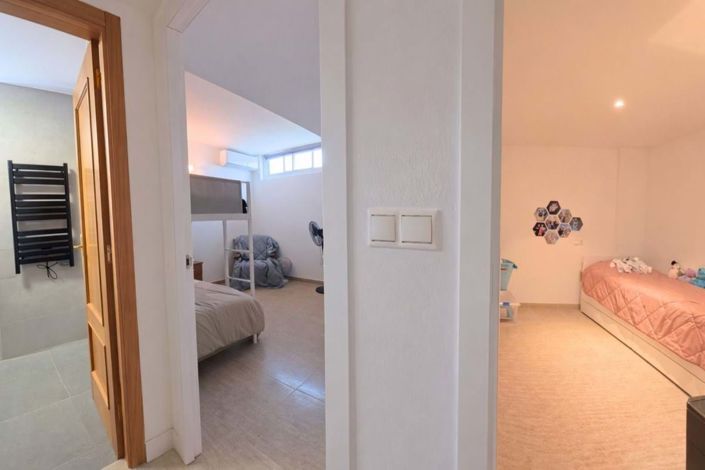 Image No.30-Villa de 6 chambres à vendre à Sucina