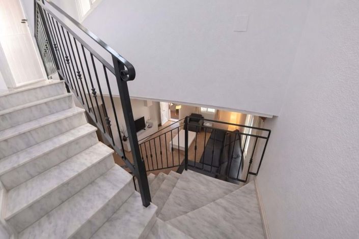 Image No.34-Villa de 6 chambres à vendre à Sucina