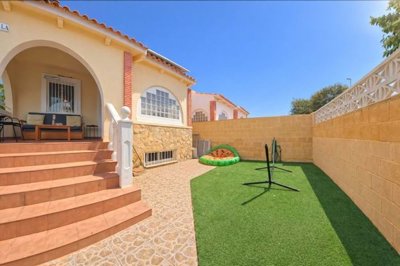 1447-663254-78d1f4f8b6655591b02d22fabb36a692d