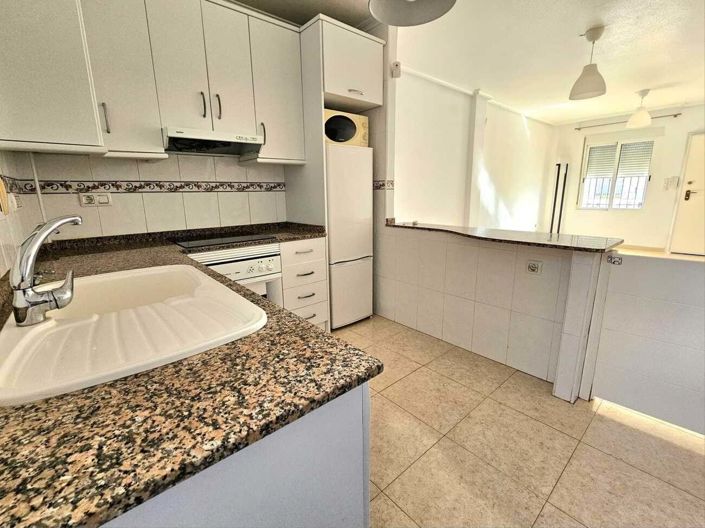 Image No.10-3 Bed Townhouse for sale