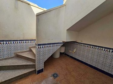 1447-663293-78d1f4f8b6655591b02d22fabb36a692d