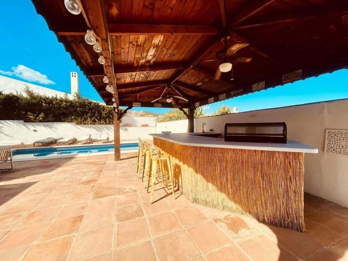 Image No.6-4 Bed Villa for sale