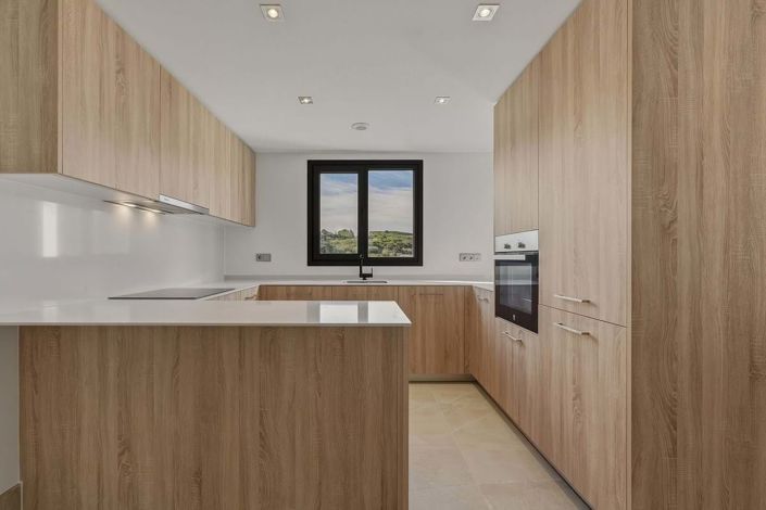 Image No.43-3 Bed Apartment for sale