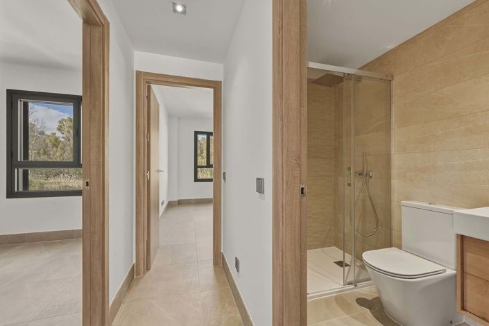 Image No.46-3 Bed Apartment for sale