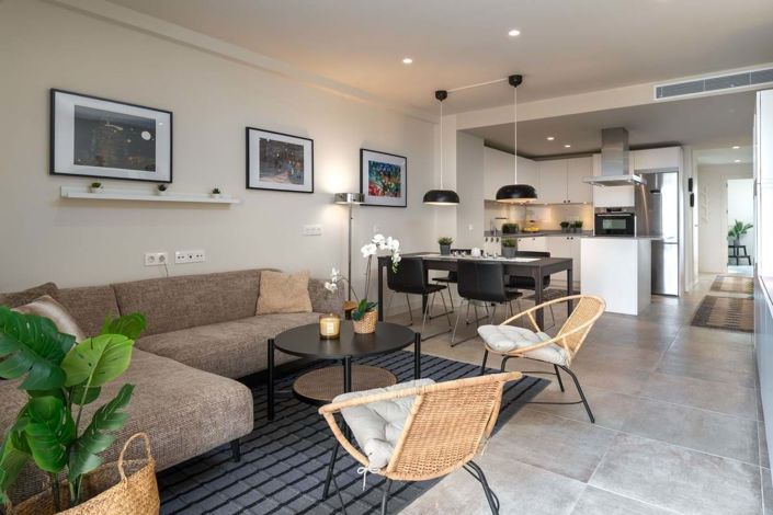 Image No.10-2 Bed Apartment for sale