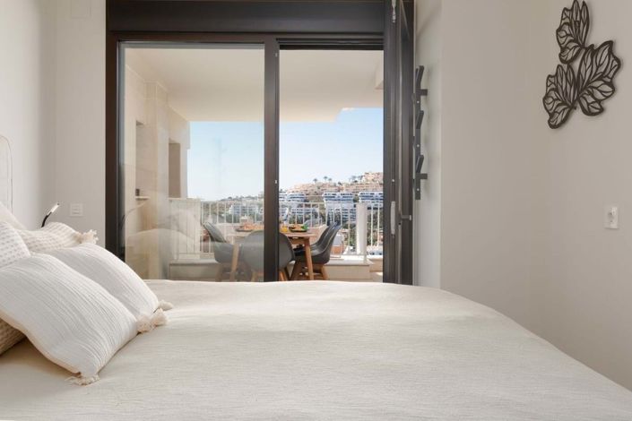 Image No.21-2 Bed Apartment for sale