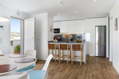 1447-663114-78d1f4f8b6655591b02d22fabb36a692d