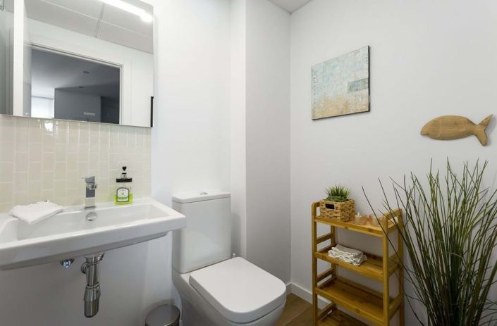 Image No.13-3 Bed Semi-Detached for sale