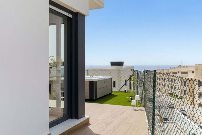 Image No.15-3 Bed Semi-Detached for sale