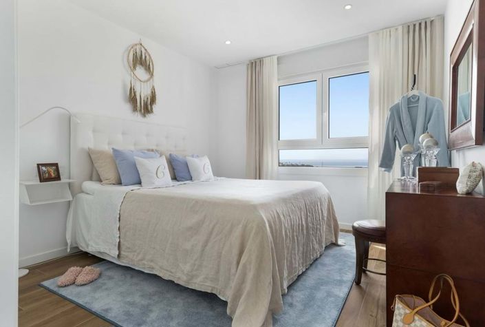 Image No.19-3 Bed Semi-Detached for sale